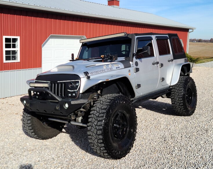 Photo for 2008 Jeep Wrangler 4WD Unlimited Sahara